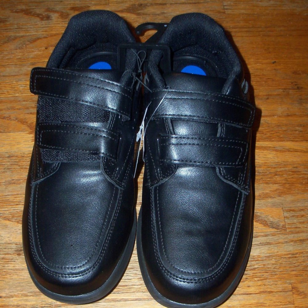 NWT Men's George Black Velcro Closure Lightweight Loafer Shoes Size 7 10 NEW
